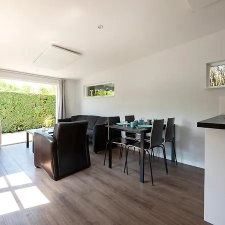 54, Prachtige Voor Fietsers! Chalet